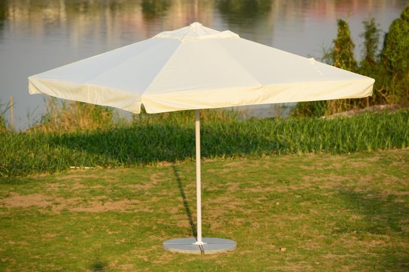 How can a sun umbrella be de